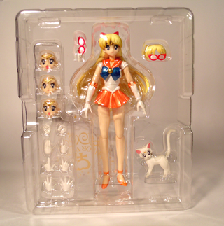 Illustration for article titled The Empress Reviews: Sailor Venus S.H. Figuarts from Bandai